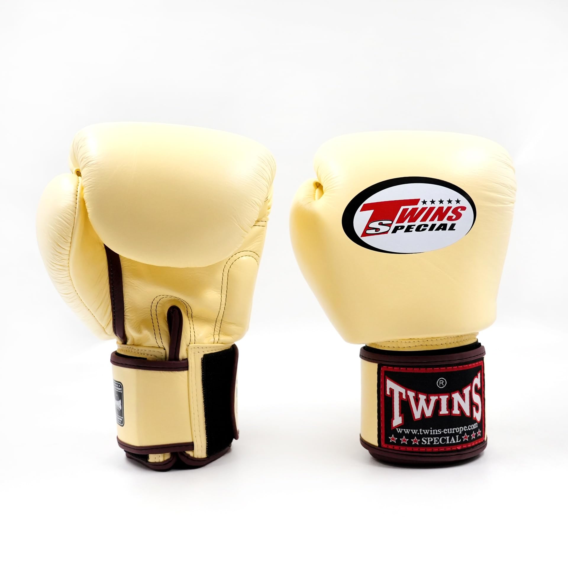 Twins Special BGVL3 Boxing Gloves - Genuine Leather - Vanilla - 16 oz — image 1