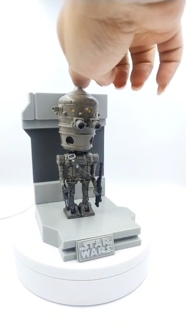 Funko Pop Deluxe: SW Bounty Hunter- IG-88 (MT) #438 Special