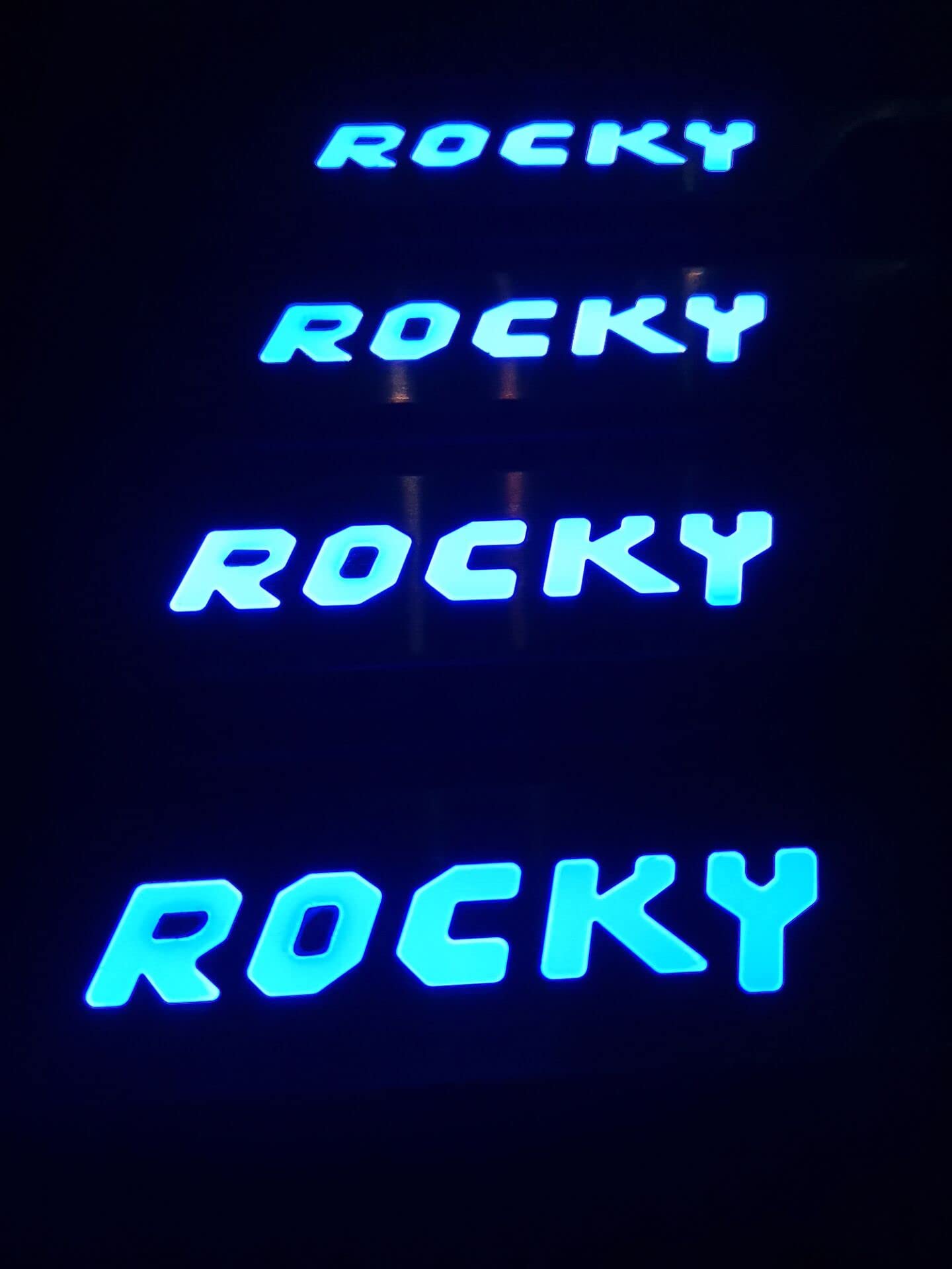 Amazon.co.jp: ONKYOU ダイハツ ロッキー A200S A210S用 サイド
