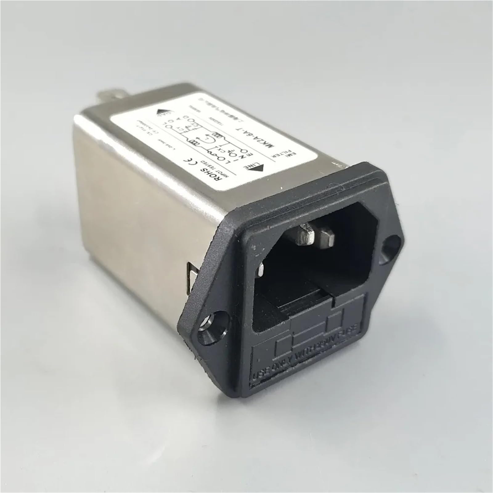Module d'entrée IEC Prise d'alimentation secteur avec fusible Filtre EMI 6A 115V/250V 50HZ/60HZ