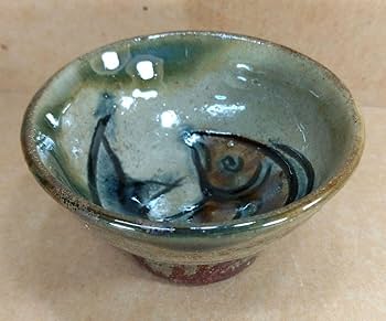 Amazon.co.jp: 本物保証金城次郎 壷屋焼ぐい呑 共箱 栞 人間国宝 壺屋