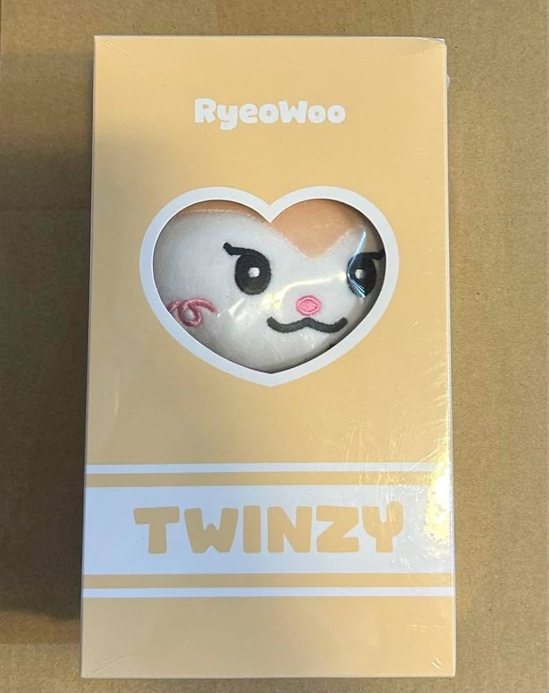ITZY TWINZY RyeoWoo チェリョン ぬいぐるみ キーリング ITZY TWINZY RyeoWoo チェリョン ぬいぐるみ キーリング ITZY
