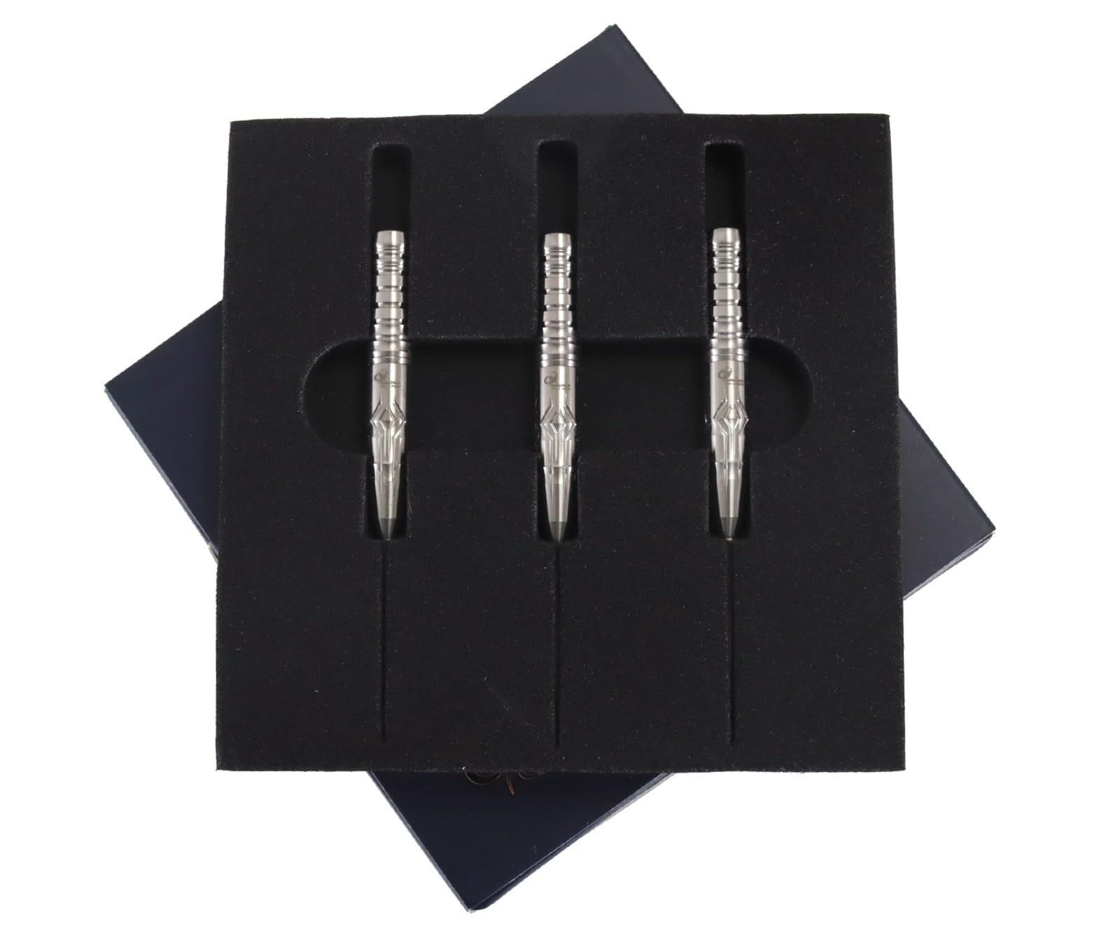 COSMO DARTS ROYDEN LAM v4 ロイデン・ラム選手モデル ダーツ > ソフトダーツ > ブランド【カ行】 > コスモダーツ