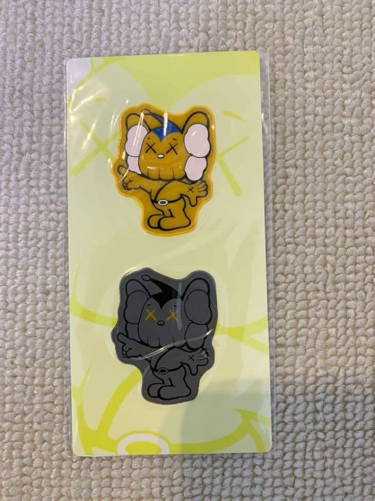 Amazon | 希少 未開封 OriginalFake KAWS JPP ステッカー ピーポ