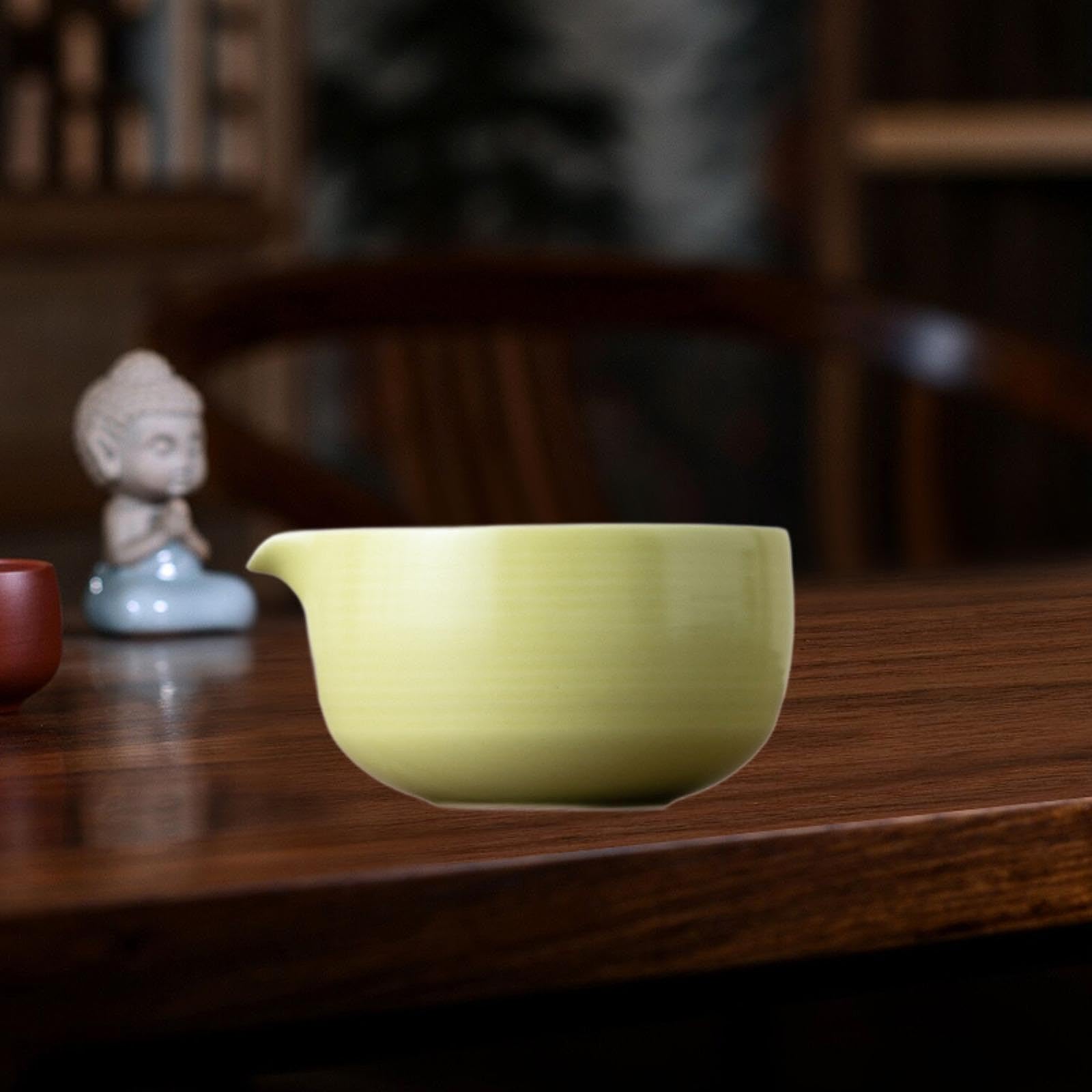 Bol à Matcha Japonais Bol Traditionnel Céramique Bol Mélangeur Multifonction Bol à Thé Verseur pour Préparation Matcha Convient Aux Cadeaux Amis, Bleu Cyan