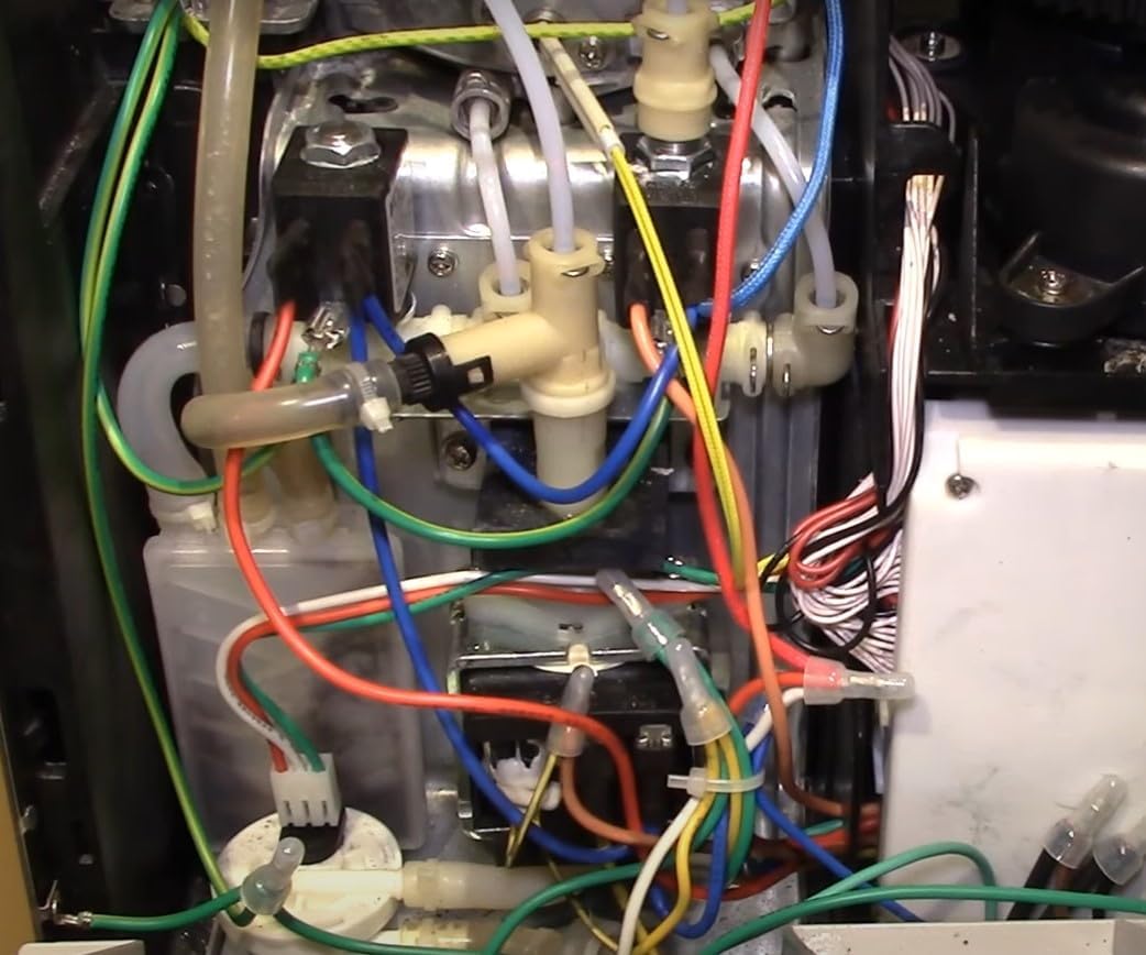 ULKA Pump Compatible with Breville Delonghi Gaggia Rocket Rancilio Expobar Espresso Machine Solenoid Vibratory Water Pump Replacement-120v 60Hz 52W 15 Bar-Model Type EFP5