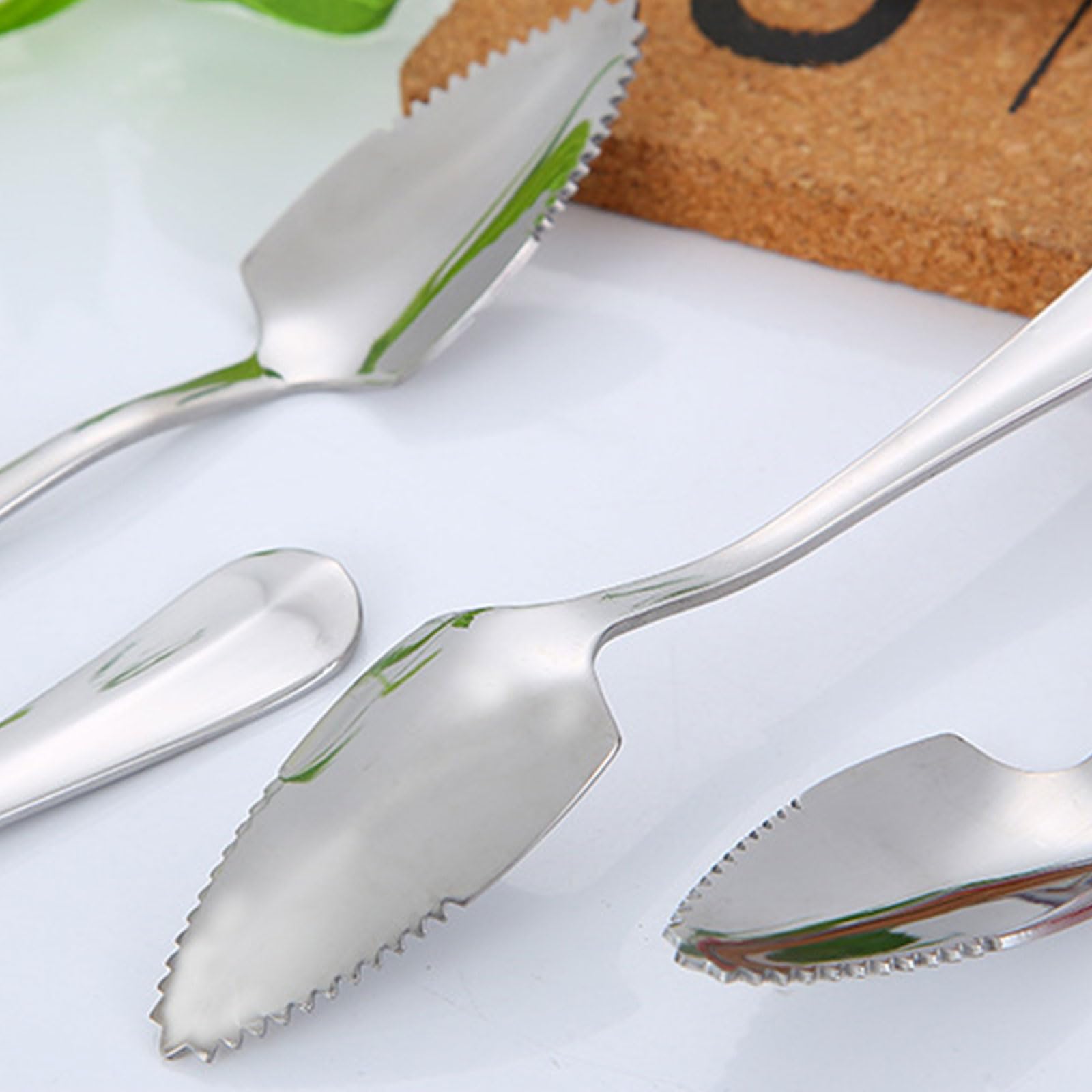 Stainless Steel Grapefruit Spoon For Citrus Fruit Watermelon Dessert Spoon Serrated Edge Ice Cream Dessert Spoon Kitchen Coffee Spoon