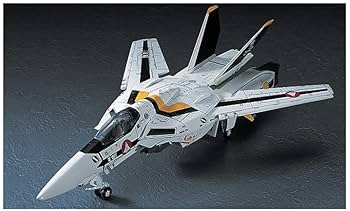 Hasegawa 1/72 Macross VF-1A / J/S Valkyrie : Amazon.ca: Toys