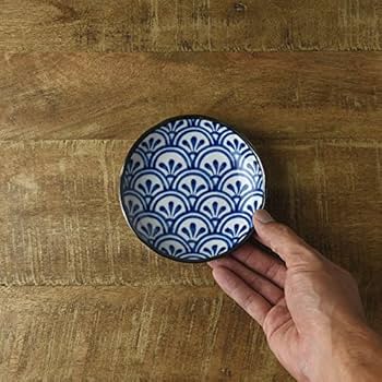 Amazon | 美濃焼 和ごころ 11.5cm豆皿 青海波 日本の伝統模様