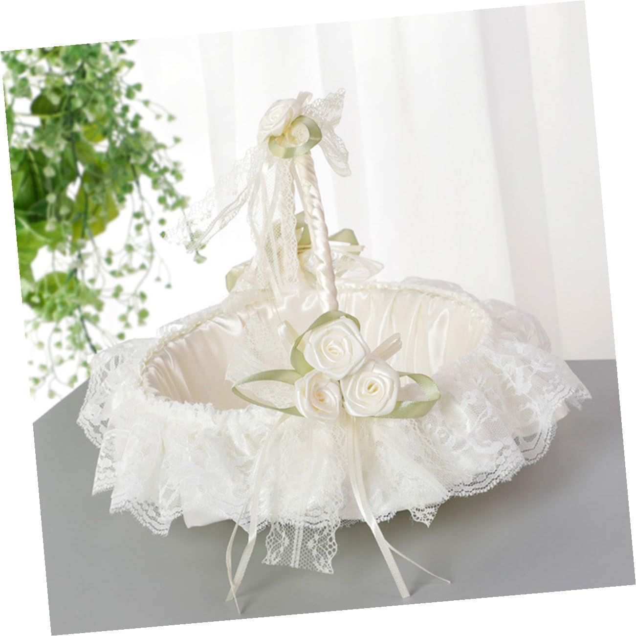 Bridesmaid Basket White Lace Fabric Flower Girl Basket for Ceremony and Party Supplies