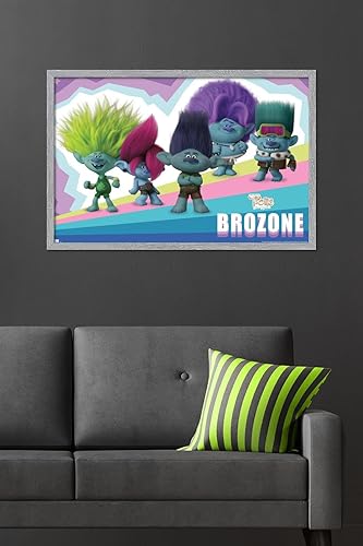 Vista 11 de Trends International Trolls: Band Together - Póster de pared de brozone, 34 pulgadas de largo x 22.4 pulgadas, versión enmarcada en oro Versión