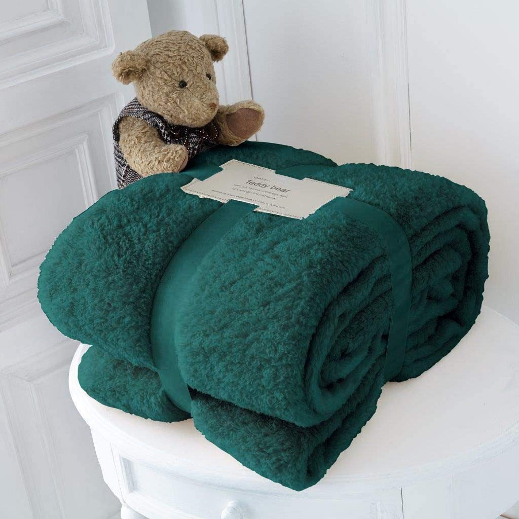 Kinfolk Textile Teddy Fleece Throw Blanket Soft Warm Cuddly Sofa Bedspread Travel Plush Throw (Emerald Green, Double - 150 x 200 cm)