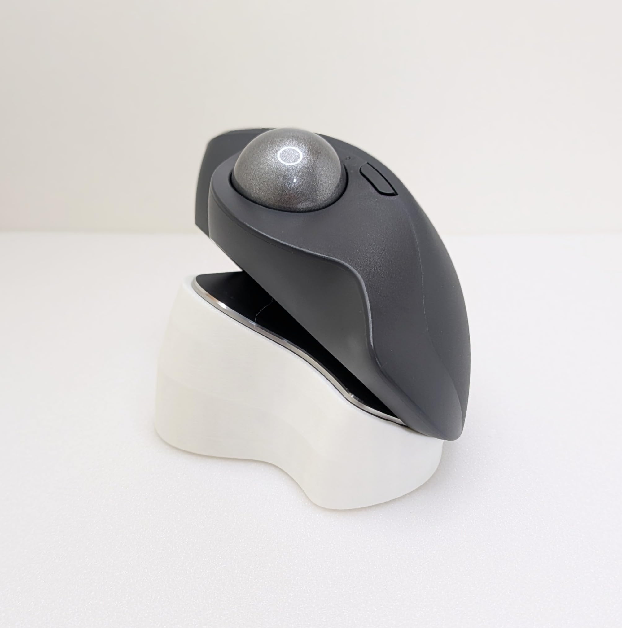 Amazon | トラックボールマウス傾斜付きスタンド マウススタンド 傾斜