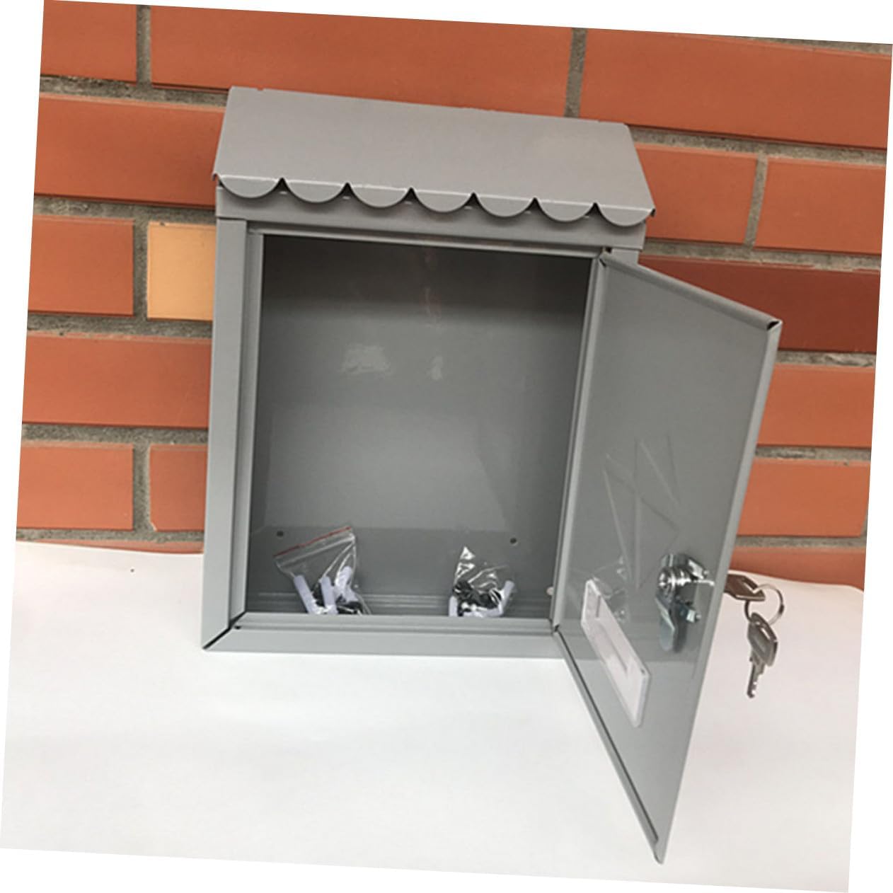 Vintage Locking Wall Mount Letter Box Rustic Tinplate Mailbox with Rainproof Design Capacity for Envelopes Newspapers and Documents Outdoor Home Garden Use