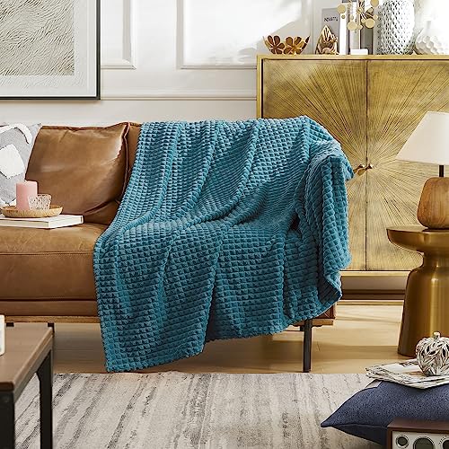 KASYLAN Super Soft Flannel Fleece Throw Blanket Grid Jacquard Decorative Warm Cozy Blanket for Sofa Couch, Bed, Camping - Image 2