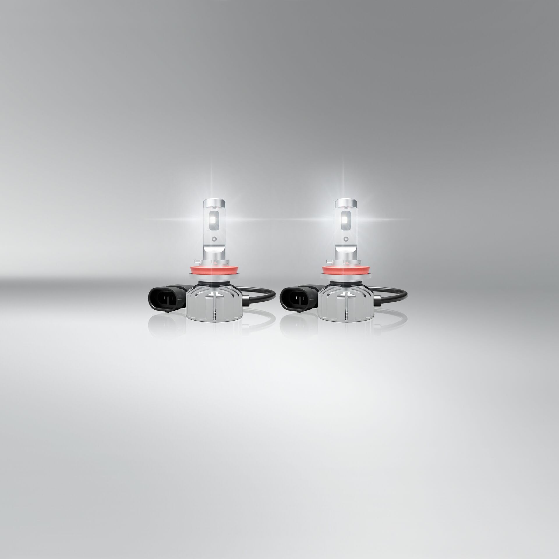 OSRAM NIGHT BREAKER LED SMART H8; Fari fendinebbia a LED omologati per la circolazione stradale; fascio luminoso fendinebbia più ampio; 6000K; 2 lampade