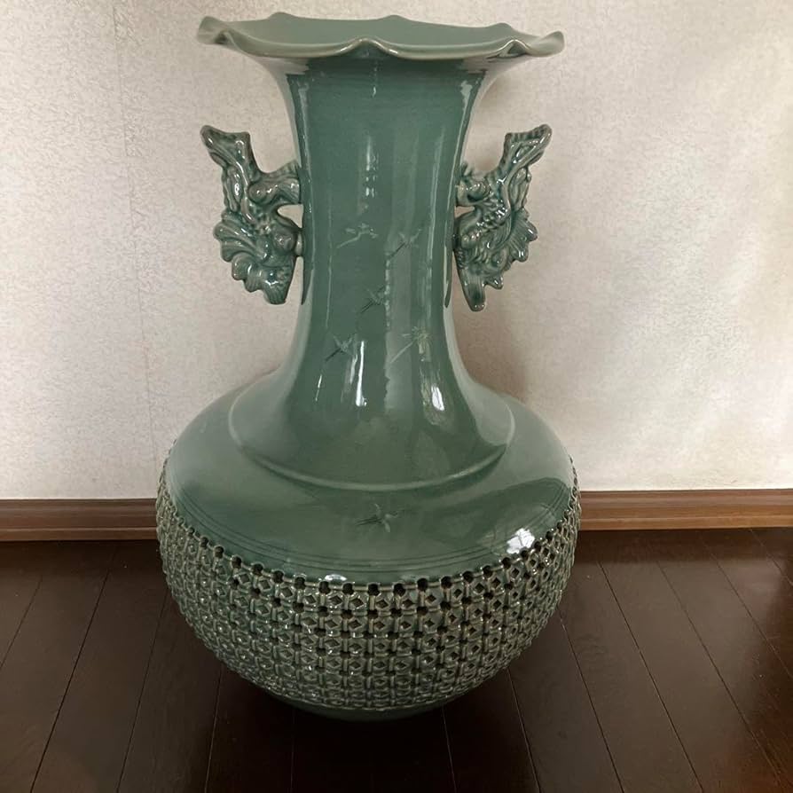 青山作 高麗青磁 大型 壺 花器 青山作 高麗青磁 大型 壺 花器 - メルカリ
