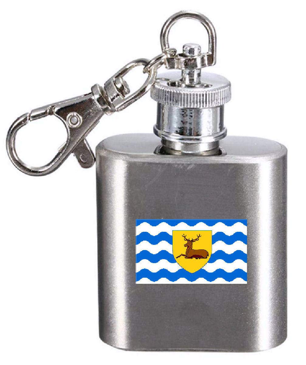 Flasque porte-clés gravée Angleterre Hertfordshire petit flacon alcool de poche en métal