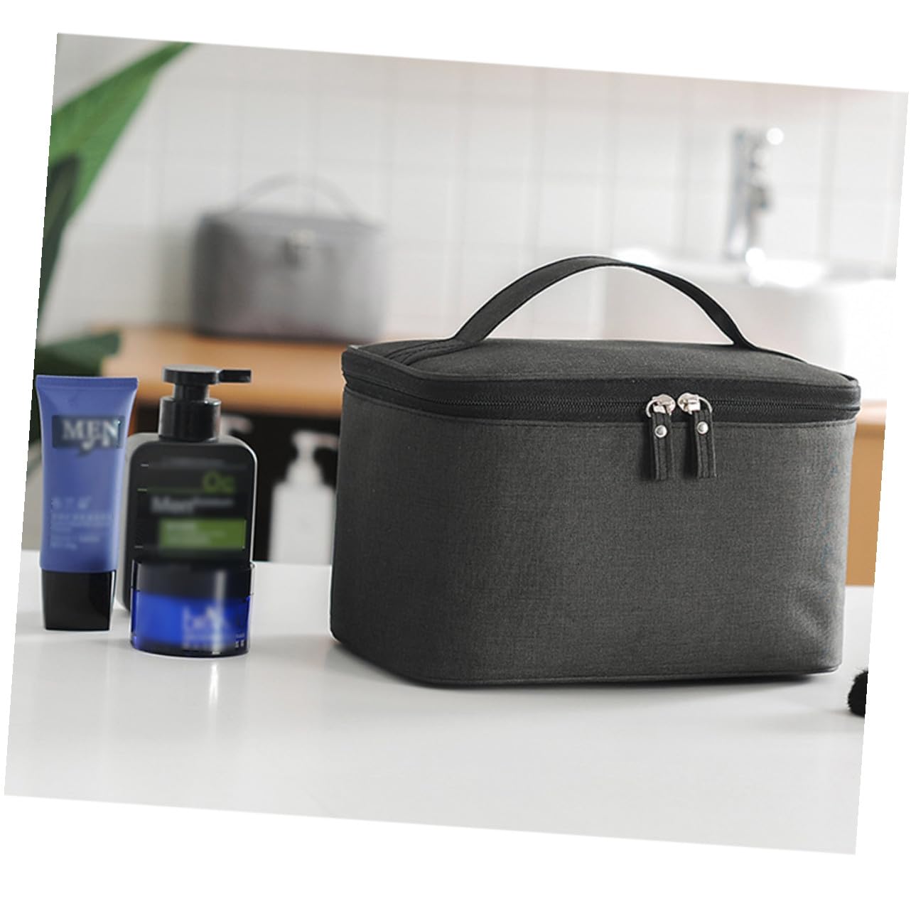 POPETPOP 2pezzi Borsa Cosmetica Compatta Per Viaggio Organizer Per Trucco e Necessità Da Bagno Portatile Materiale Elegante Per Attività All Aperto e Viaggi Colorazione Nera Satinata