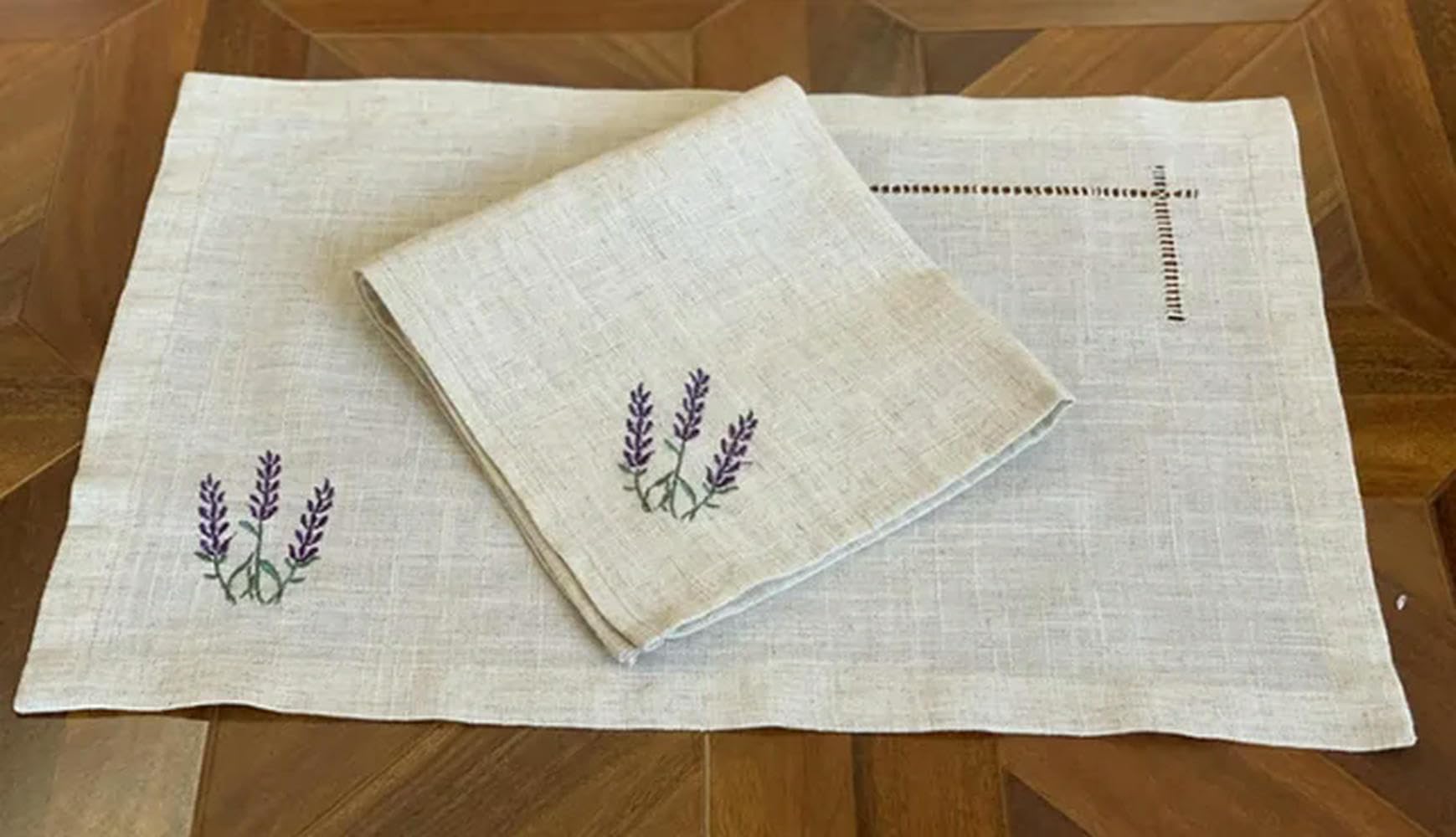 Sets de table et serviettes lin polyester anti-tache faciles à laver