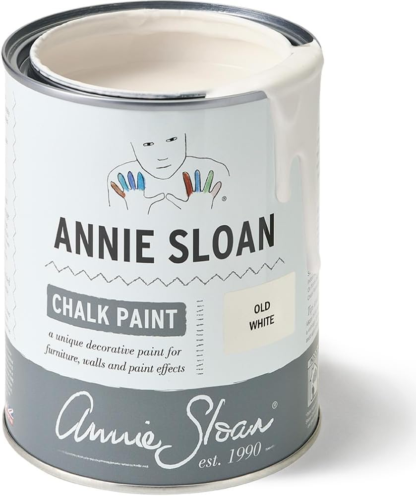 Annie Sloan Chalk Paint® (Old White, 1 Litre/33.8 Fl Oz) a unique decorative paint for furniture, cabinets and home décor with no sanding or priming