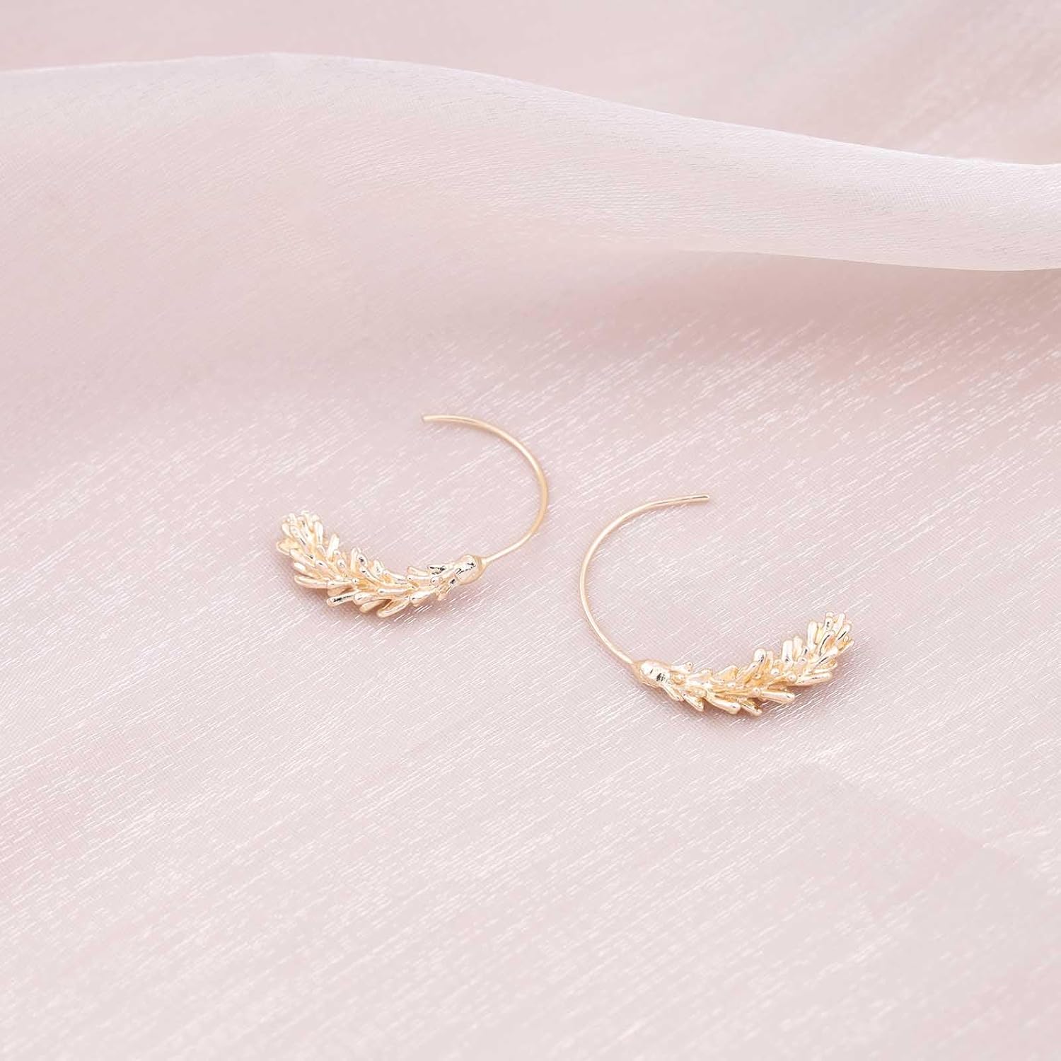 Bohemia Leaf Hoop Earrings Large Hoop Dangle Earrings Olive Leaf Huggies Earrings Gold Leaf Round Earrings Thin Hoop Earrings Jewelry for Women - Image 6
