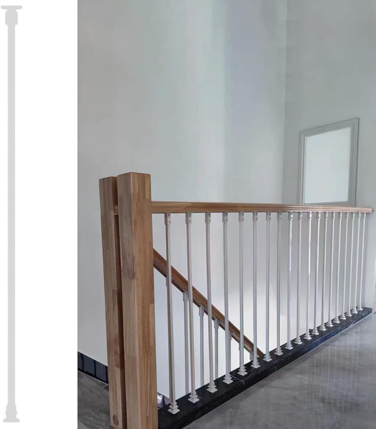 Garde-corps balcon avec poteau de balustrade intérieur carré droit blanc