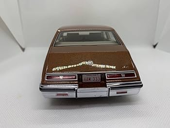 Amazon | BoS 1/18 キャデラック セビル Cadillac Sevill Brown