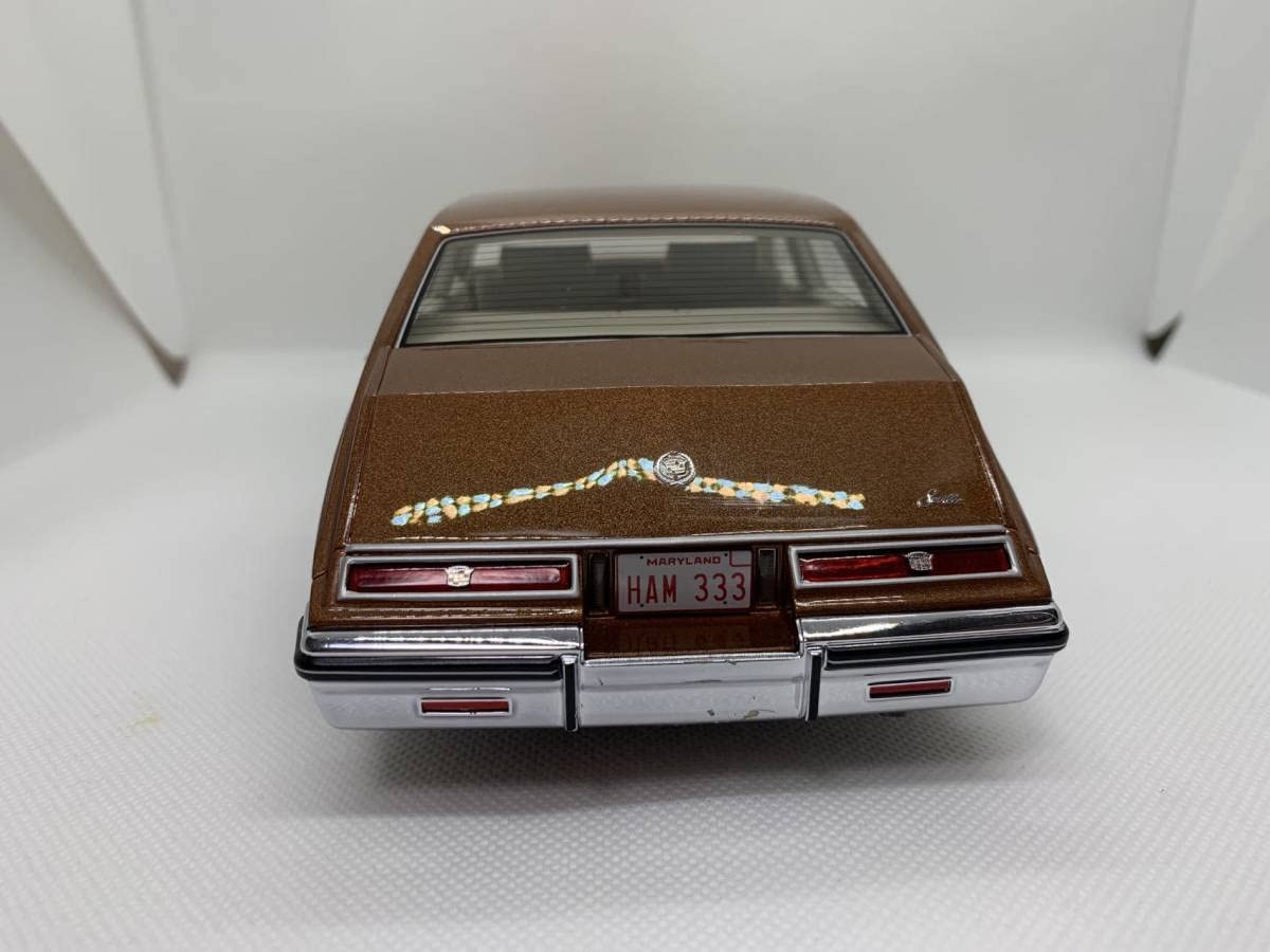 Amazon | BoS 1/18 キャデラック セビル Cadillac Sevill Brown