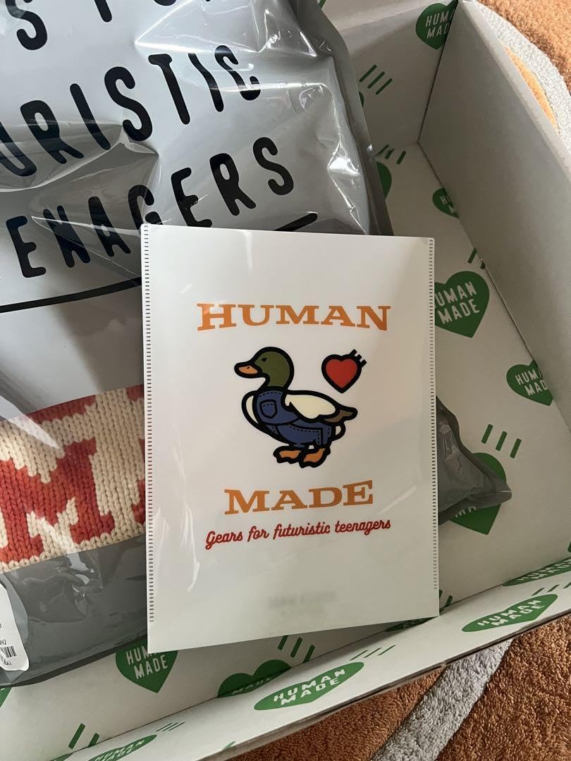 Amazon.co.jp: Humanmade 熊 セーター サイズM : ファッション