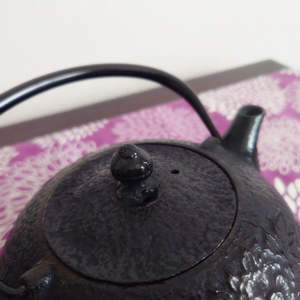 Amazon | 花模様 南部鉄器 鉄瓶 急須 レトロ | ノーブランド品 | 急須 通販