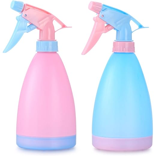 Yibaijia Large Plastic Spray Bottle 500ml