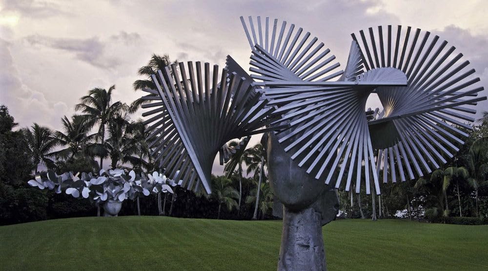 Manolo Valdés: Monumental Sculpture