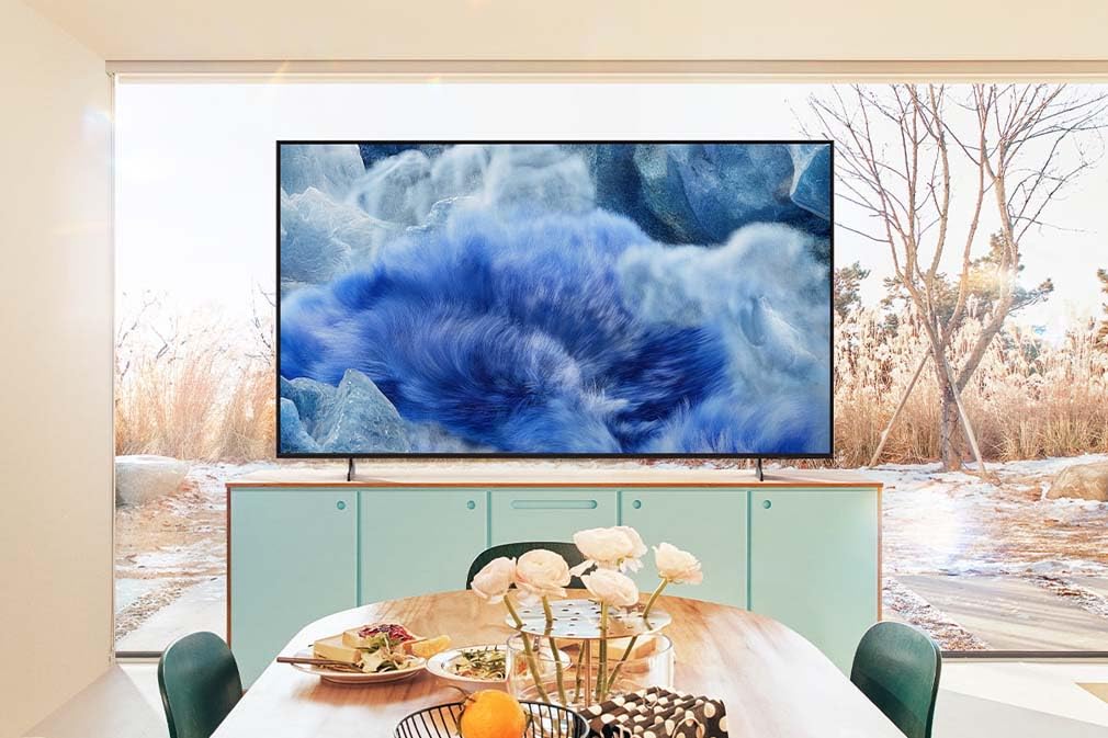 Samsung QLED Q8F 4K 65 Zoll (163 cm) UHD Fernseher, Q4 AI Prozessor, Quantum Dot für Reale Farben, AirSlim Design, Upscaling, Gaming Hub, Kostenlose Inhalte, Smart TV, 2025