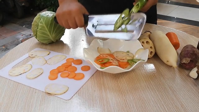 Cortador de Verduras Acero Inoxidable 2-en-1 miniatura 5