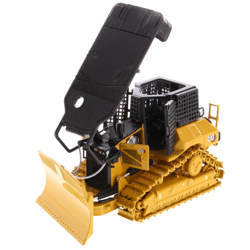 Diecast Masters 1:50 Model Cat D5 XR Fire Suppression Dozer, 85955