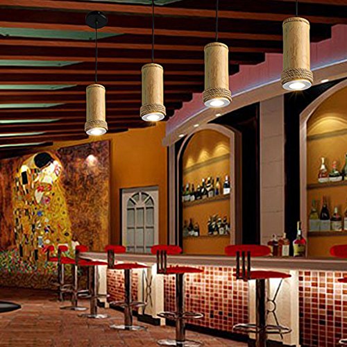 Lustre en bambou eclairage LED performant pour decoration interieure de bar
