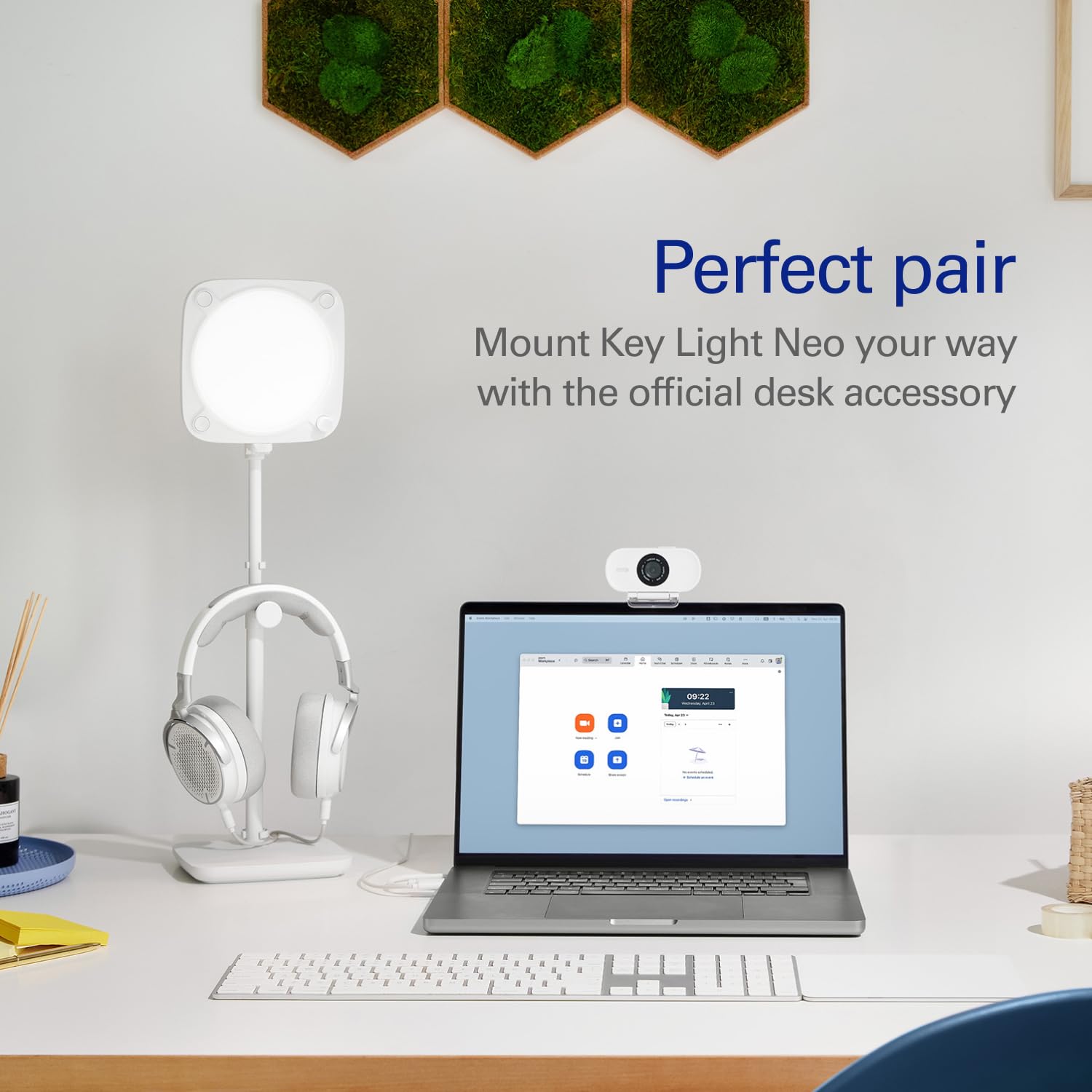 Stand for Key Light Neo – Supporto da scrivania con base appesantita, altezza e inclinazione regolabili, supporto per cuffie, bianco pulito – Per Key Light Neo o Facecam Neo