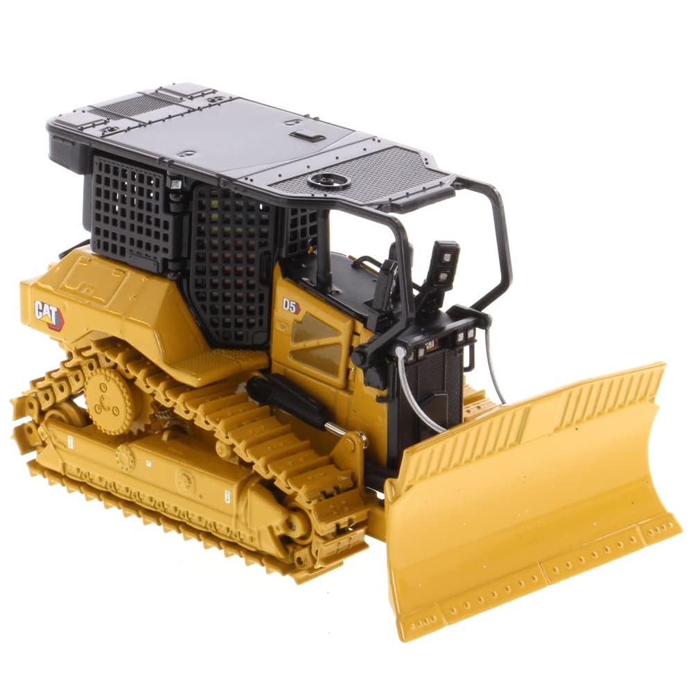 Diecast Masters 1:50 Model Cat D5 XR Fire Suppression Dozer, 85955
