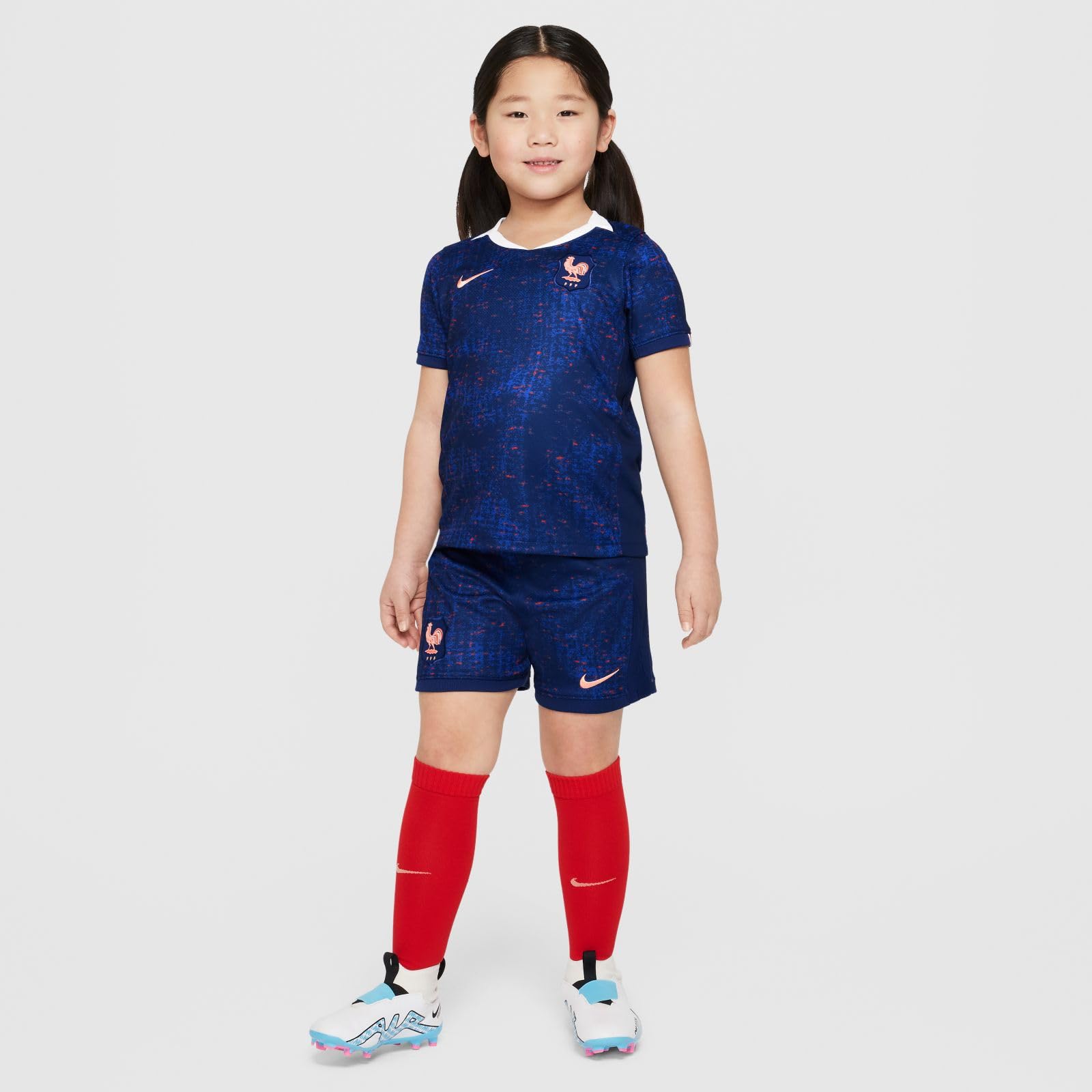 NIKE Zestaw trykotu piłkarskiego Uniseks - dzieci Fff 2025/26 Stadium Home Dreiteiliges Nike Replika Fußballtrikot-set für Jüngere Kinder