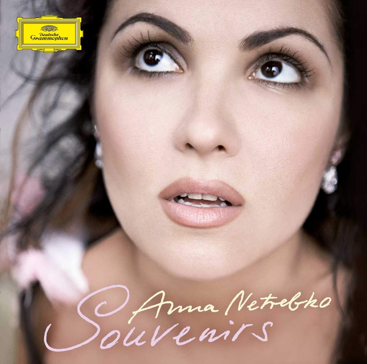 NETREBKO ANNA / VILLAUME / PRAGUE P. O. SOUVENIRS [Audio CD] Franz; Netrebko; Offenbach; Richard Strauss and Emmanuel Villaume