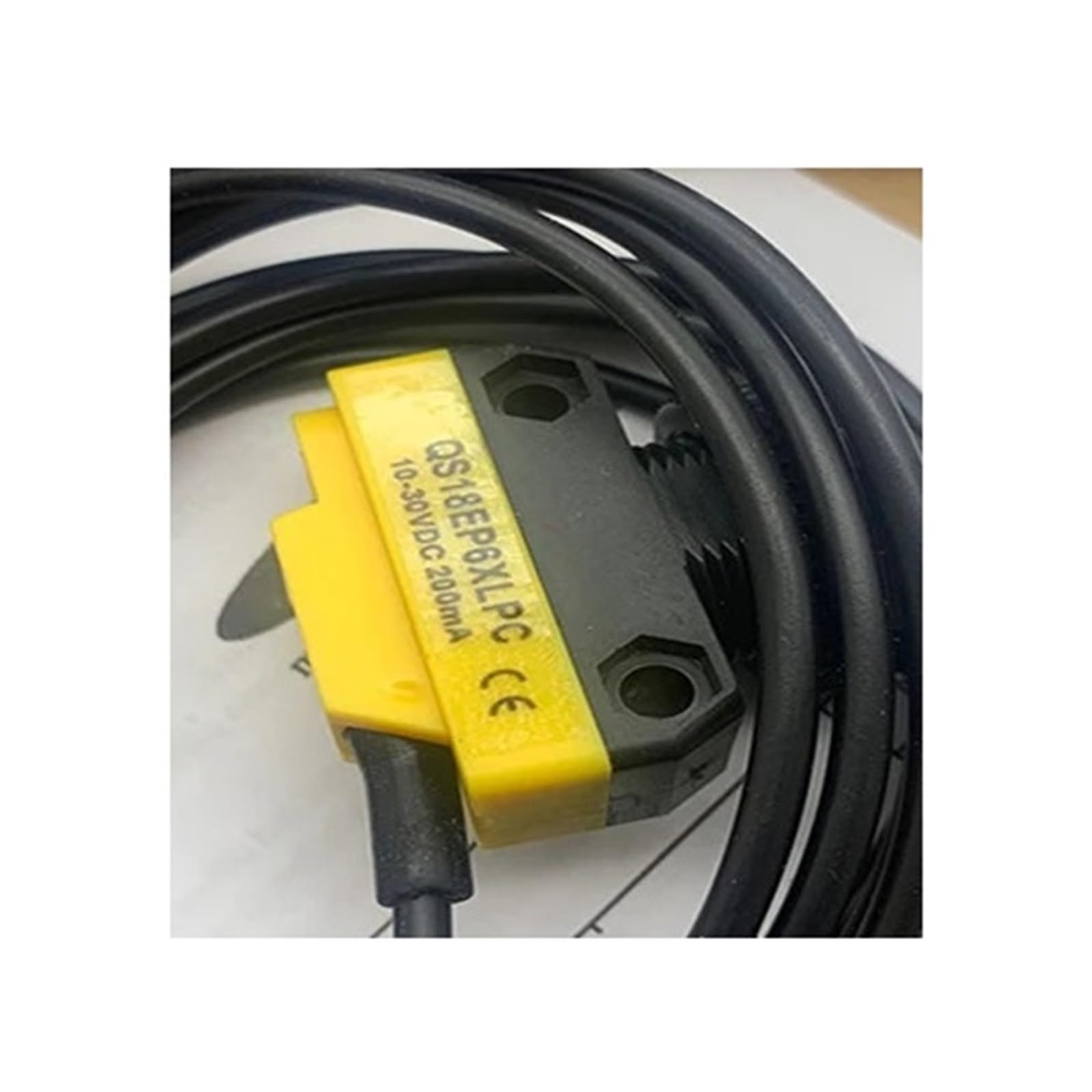 Interrupteur photoélectrique QS18EP6CV45 et capteurs Banner pour automatisation