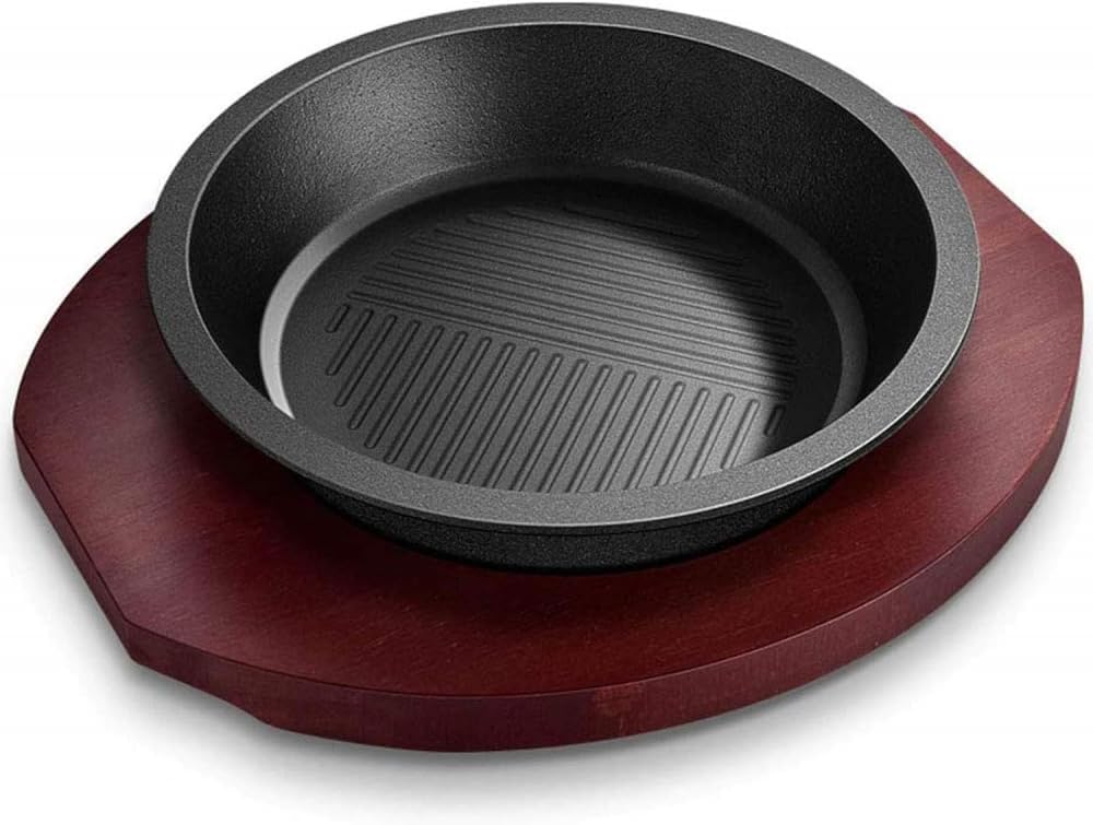 Round Cast Iron Sizzling Steak Plate and Wooden Base Finish for Restaurant Supply Home and Kitchen Cooking Accessory Ideal for Pan Grilling Meats Seafood-A