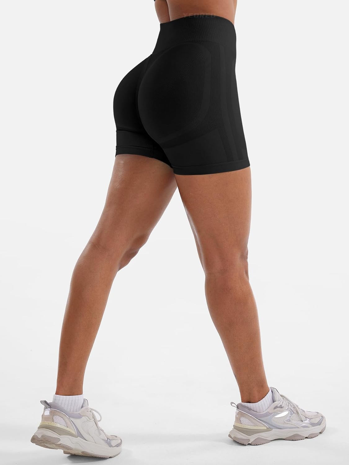 YEOREO Women Workout Biker Shorts Impact 4.5" No Front Seam Hidden Scrunch Lifting Seamless Yoga Gym Shorts - Image 5