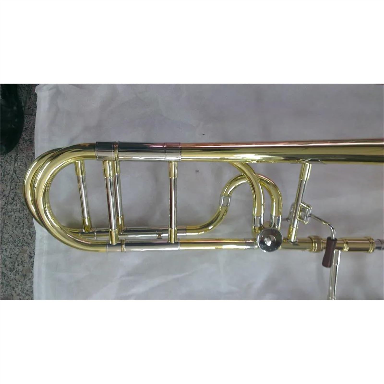 Trombones Instrumentos musicales Trombón Tenor Profesional Tono Bb/F De Manga Deslizante De Cuproníquel Lacado En Oro Profesional