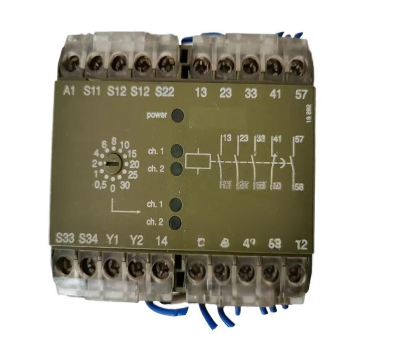ZVQYSGIW Relay PNOZ V30S 474790