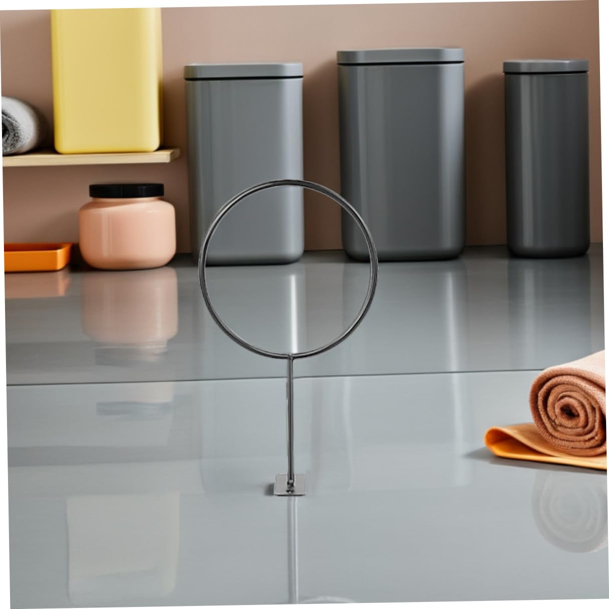 Soportes de pared para pelotas de ejercicio, estante de metal negro para baloncesto, fútbol, voleibol, rugby - 6 unidades, perfecto para uso deportivo y nizat