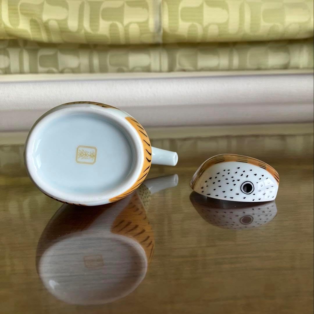 新品 平戸三川内焼 松山窯 唐子 醤油差し 薬味入れ 新生活 お祝い 新 平戸三川内焼 松山窯 唐子 醤油差し 薬味入れ 新生活 お祝い 三