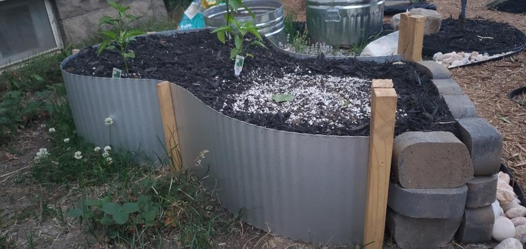 Colorado Steel Rustic Metal Landscape Edging (15in W x 10ft L Rolls, Antique)