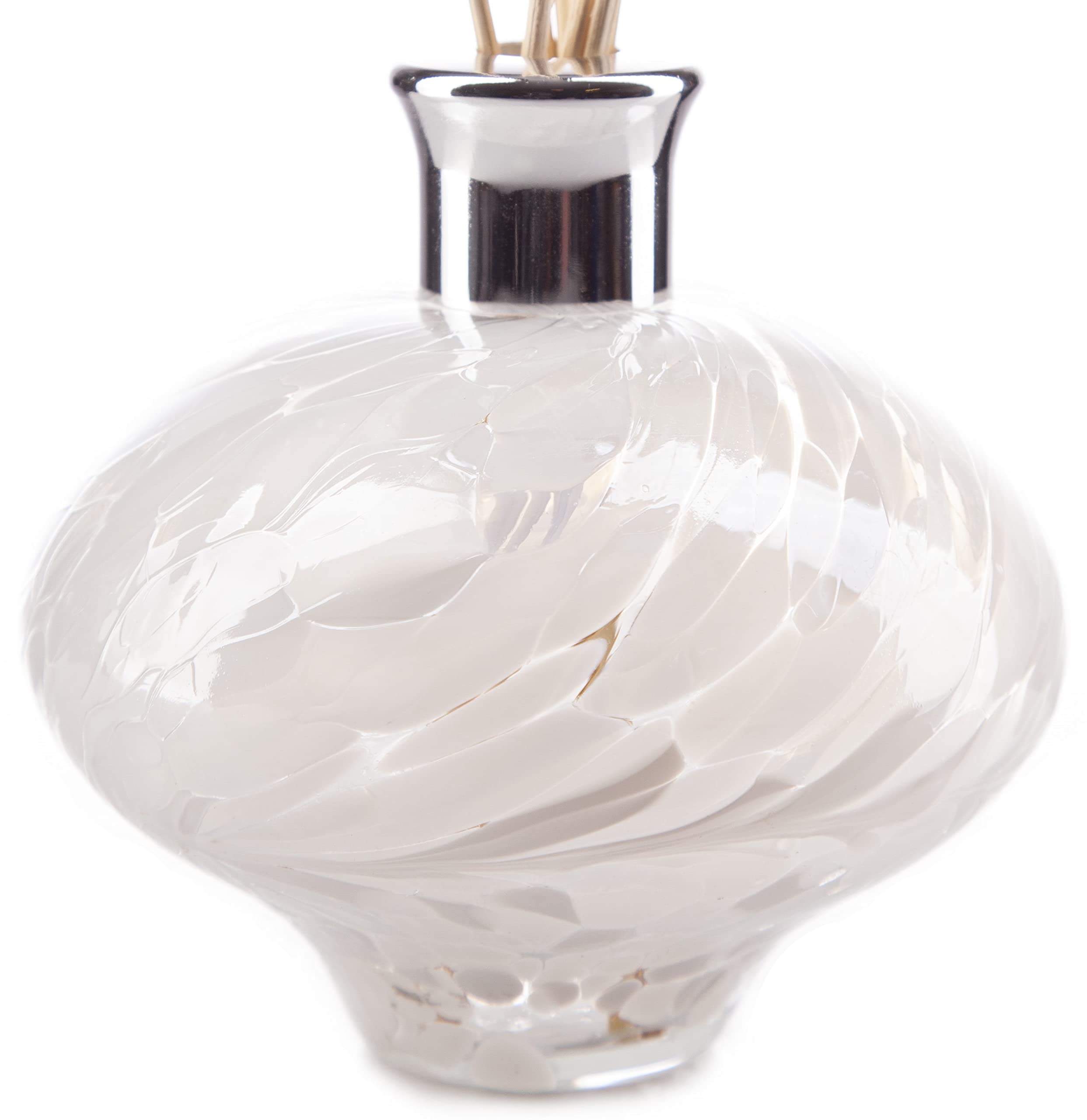 Amelia Art Glass White Reed Diffuser Oval In Pearl Rem04w-A